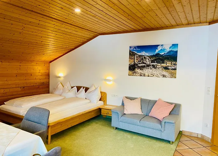 Haus Plattenkar Appartamento